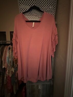 Celeste Dusty Rose Ruffle Sleeve Short Sleeve Top